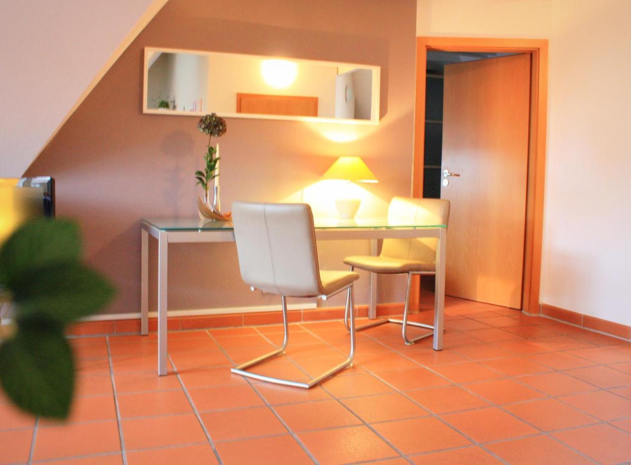 D & S Hotel & Ferienwohnungen Besigheim Exteriör bild